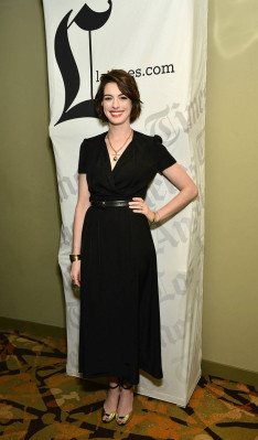 Anne Hathaway pic #754362