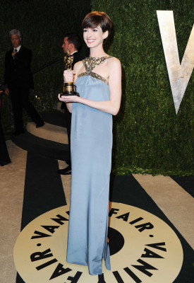 Anne Hathaway pic #580341