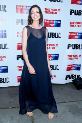 Anne Hathaway pic #779590