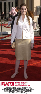 Anne Hathaway pic #7544