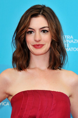 Anne Hathaway pic #284321