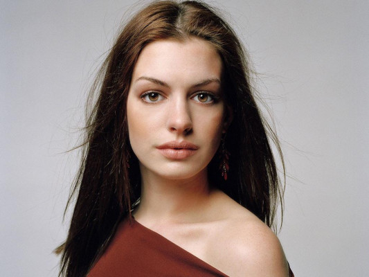 Anne Hathaway pic #109795