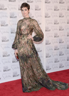 Anne Hathaway pic #535358