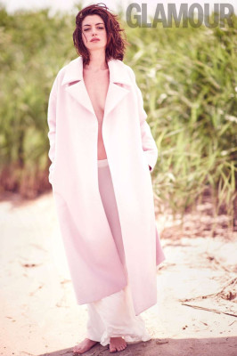 Anne Hathaway pic #795330