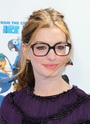 Anne Hathaway pic #367937