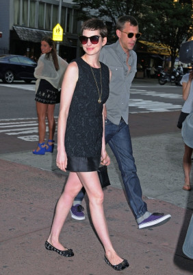 Anne Hathaway pic #510583