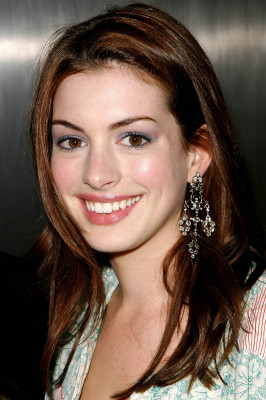 Anne Hathaway pic #14723