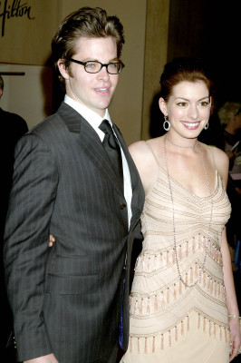 Anne Hathaway pic #14721