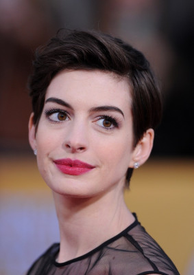Anne Hathaway pic #617152