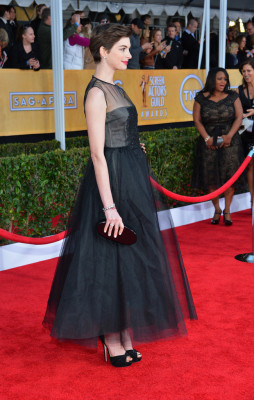 Anne Hathaway pic #617129