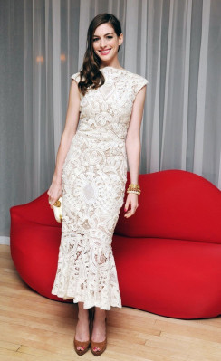 Anne Hathaway pic #616801