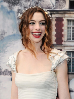 Anne Hathaway pic #617045