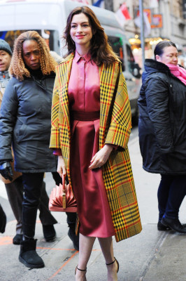 Anne Hathaway pic #1101279