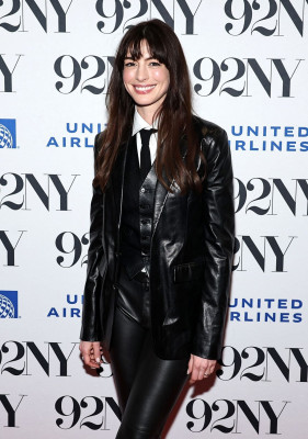 Anne Hathaway pic #1351766