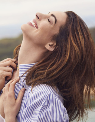 Anne Hathaway pic #1128412