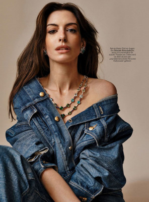 Anne Hathaway pic #1349722