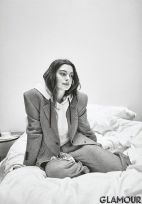 Anne Hathaway pic #1041084