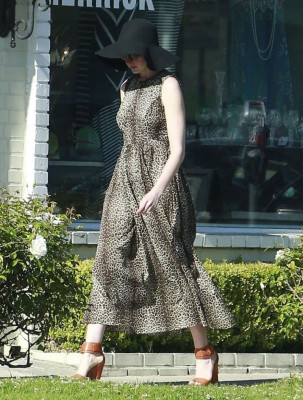 Anne Hathaway pic #696575