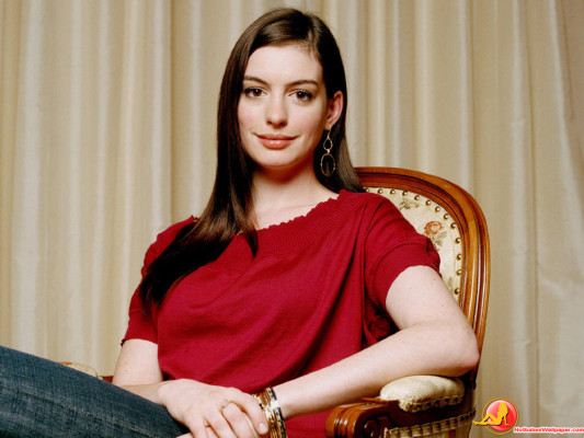 Anne Hathaway pic #179485