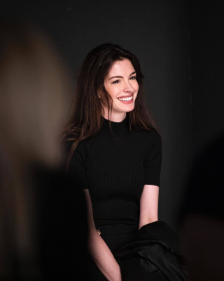 Anne Hathaway pic #1337780
