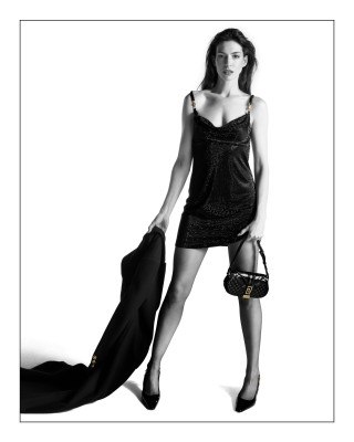 Anne Hathaway pic #1328531