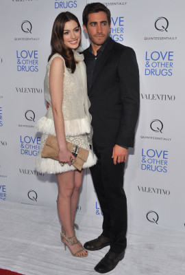 Anne Hathaway pic #307174