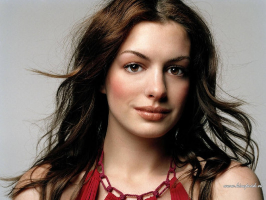Anne Hathaway pic #45435