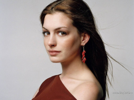 Anne Hathaway pic #45432