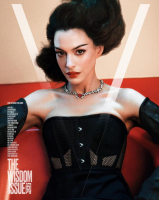 Anne Hathaway pic #1353403