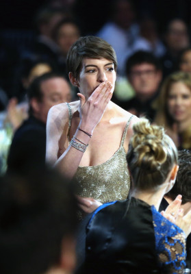 Anne Hathaway pic #568940
