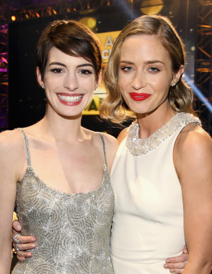 Anne Hathaway pic #568918