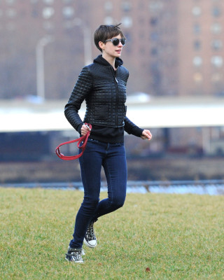 Anne Hathaway pic #568937