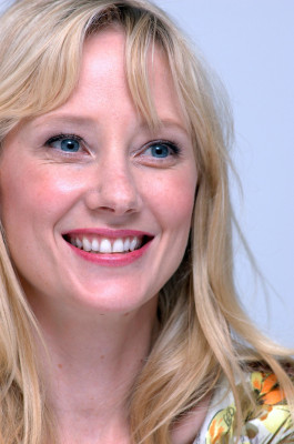 Anne Heche pic #206106