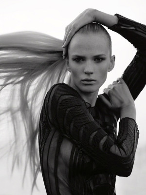 Anne Vyalitsyna pic #488385