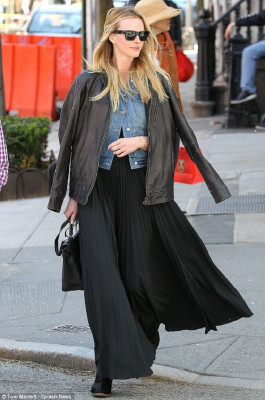 Anne Vyalitsyna pic #695114