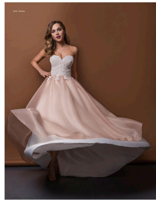 Anne Winters pic #1051208