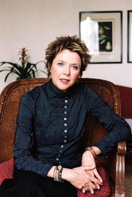 photo 24 in Annette Bening gallery [id313183] 2010-12-06 00:00:00