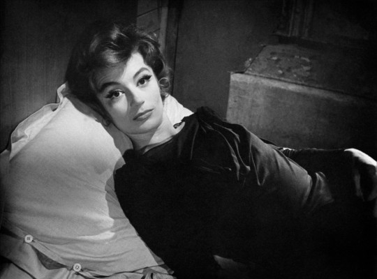 photo 4 in Anouk Aimee gallery [id278292] 2010-08-17 00:00:00