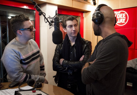 photo 11 in Arctic Monkeys gallery [id687154] 2014-04-04 00:00:00