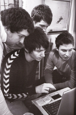 Arctic Monkeys pic #728425