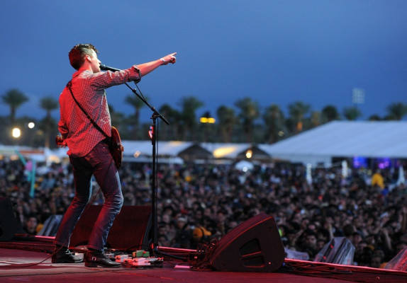 photo 25 in Arctic Monkeys gallery [id643681] 2013-11-01 00:00:00