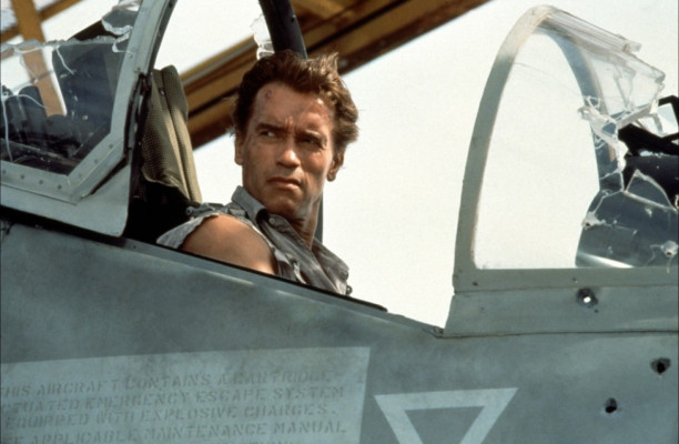 Arnold Schwarzenegger pic #286852