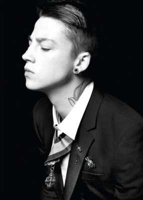 Ash Stymest pic #427380