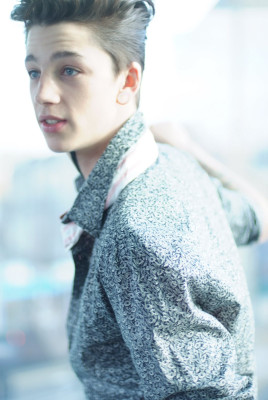 Ash Stymest pic #203015