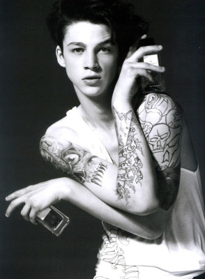 Ash Stymest pic #209595