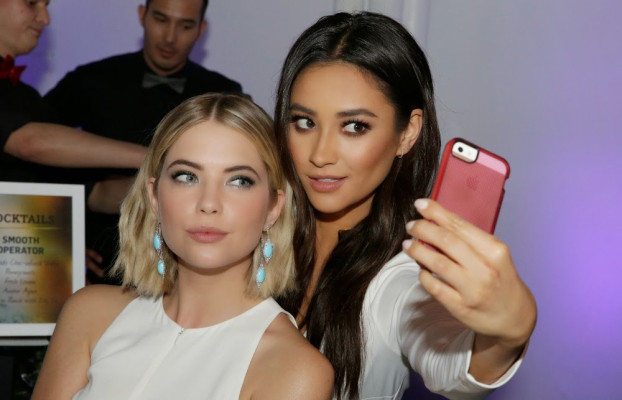 Ashley Benson pic #769570