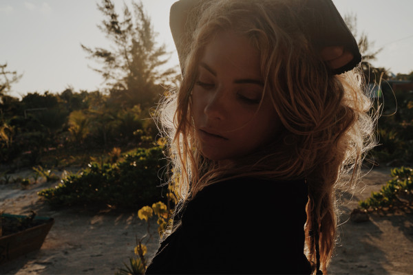 Ashley Benson pic #822284