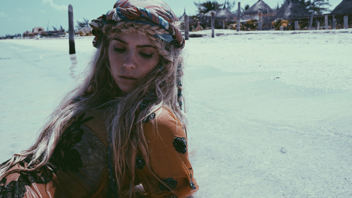 Ashley Benson pic #810407