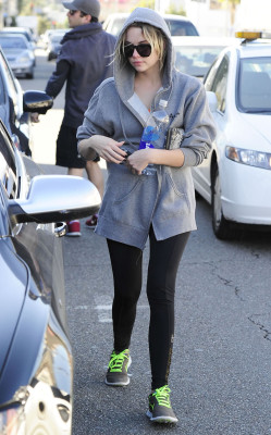Ashley Benson pic #573436