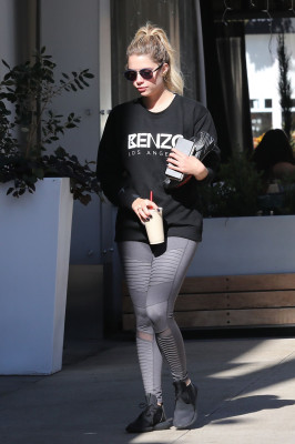 Ashley Benson pic #887588